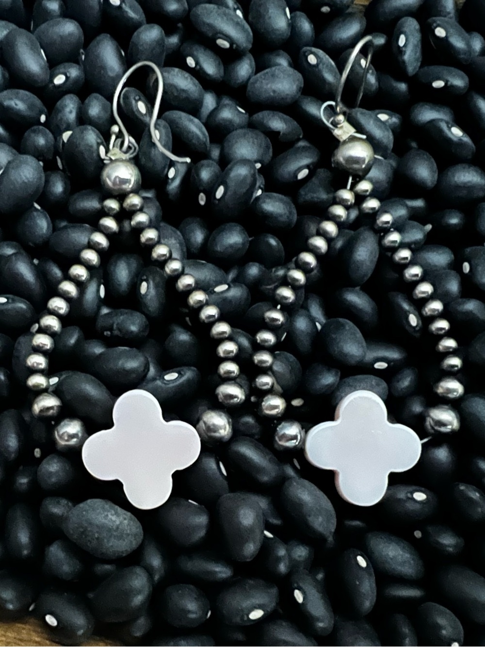 Pink Conch Clover & Machine Made Pearl Drop Earrings